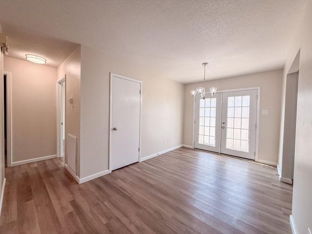 702 S Chappell Hill Street, Brenham, TX 77833