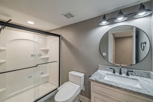 713 35th Street SW, Altoona, IA 50009