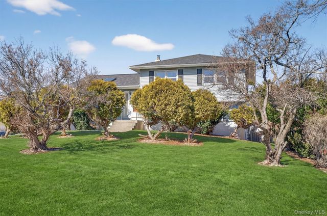 5 Loch Invar Lane, Middletown, NY 10941