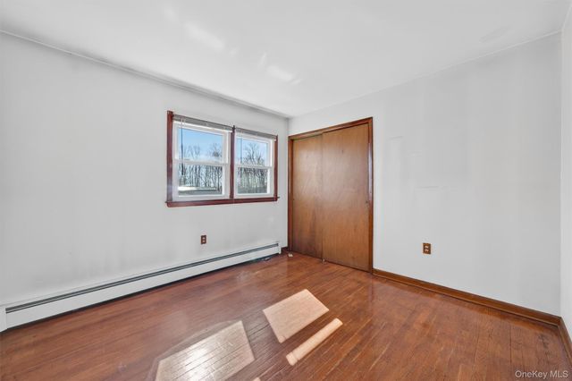 5 Loch Invar Lane, Middletown, NY 10941