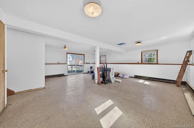 5 Loch Invar Lane, Middletown, NY 10941