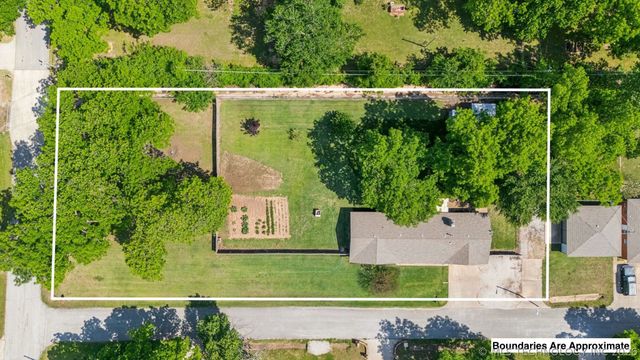 8715 E 170th Street S, Bixby, OK 74008