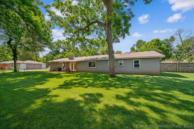 8715 E 170th Street S, Bixby, OK 74008