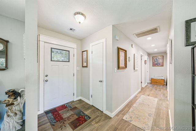 8715 E 170th Street S, Bixby, OK 74008