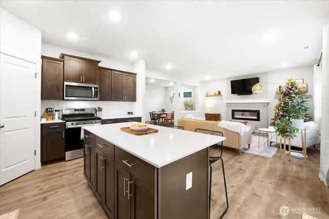 1131 SW Sedge Street, Port Orchard, WA 98367