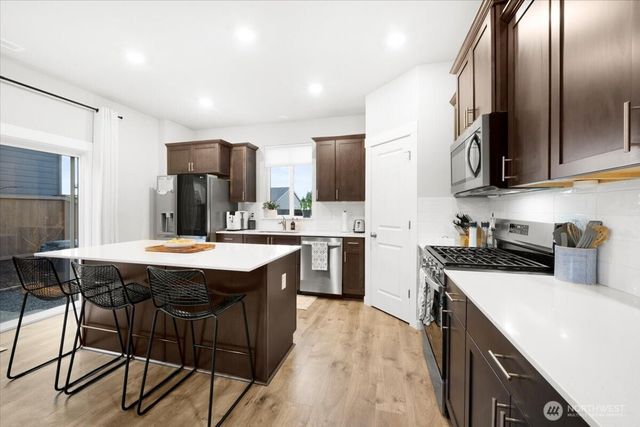 1131 SW Sedge Street, Port Orchard, WA 98367