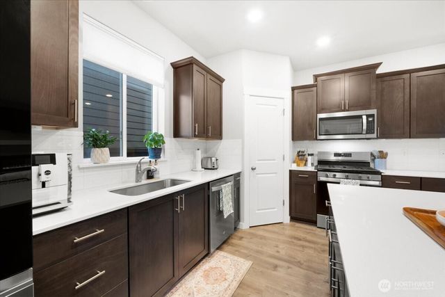 1131 SW Sedge Street, Port Orchard, WA 98367