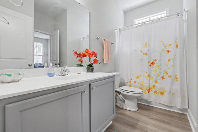 1024 Longwood Bluffs Circle, Murrells Inlet, SC 29576