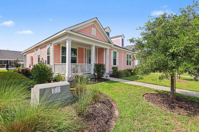 1024 Longwood Bluffs Circle, Murrells Inlet, SC 29576