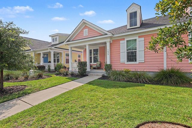 1024 Longwood Bluffs Circle, Murrells Inlet, SC 29576