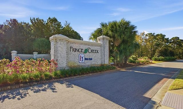 1024 Longwood Bluffs Circle, Murrells Inlet, SC 29576