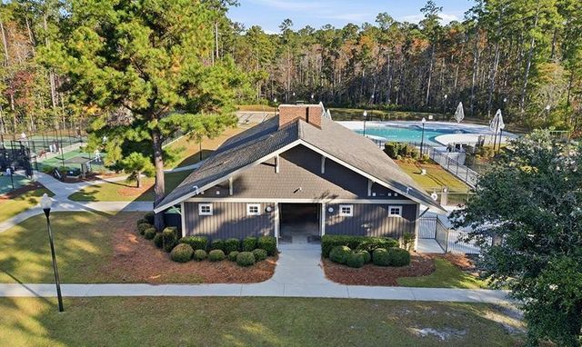 1024 Longwood Bluffs Circle, Murrells Inlet, SC 29576