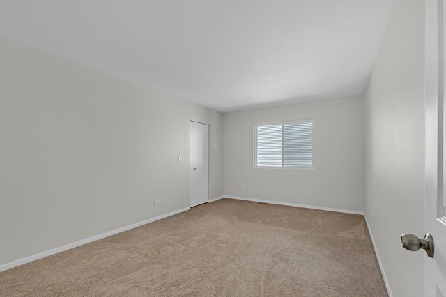 2216 Caton Ridge Drive, Plainfield, IL 60586