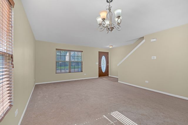 2216 Caton Ridge Drive, Plainfield, IL 60586