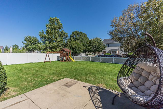 2216 Caton Ridge Drive, Plainfield, IL 60586