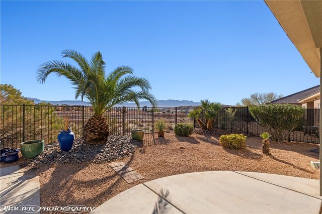 456 Wild Horse Lane, Mesquite, NV 89027