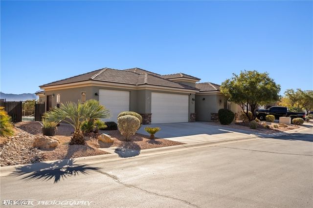 456 Wild Horse Lane, Mesquite, NV 89027