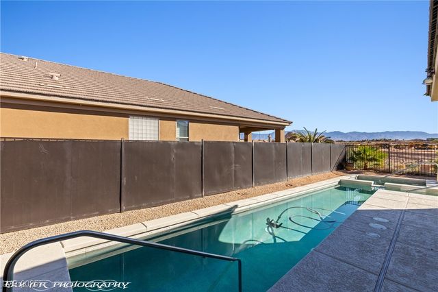 456 Wild Horse Lane, Mesquite, NV 89027