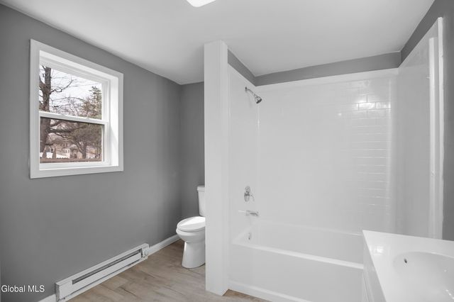 2 New Street, Glens Falls, NY 12801