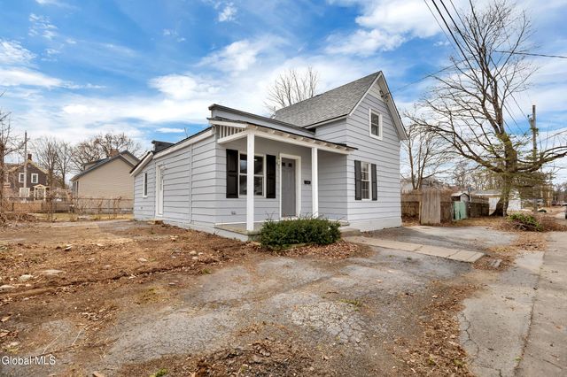 2 New Street, Glens Falls, NY 12801