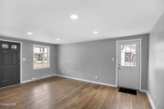 2 New Street, Glens Falls, NY 12801