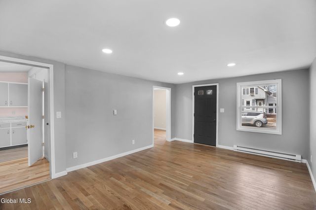 2 New Street, Glens Falls, NY 12801