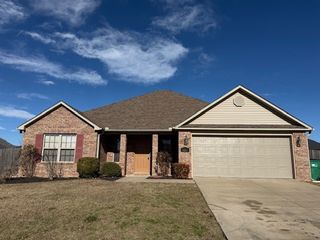 610 Saddlehorn Drive, Centerton, AR 72719