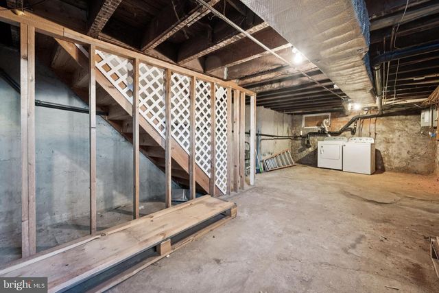 138 N KING ST, Gloucester City, NJ 08030