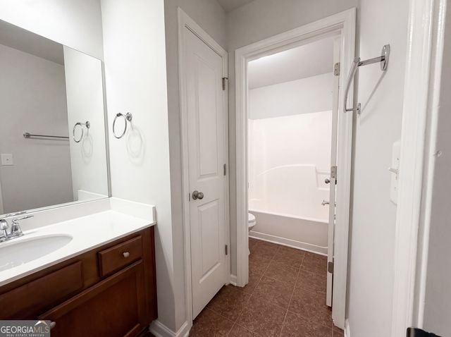5106 Acworth Landing Drive, Acworth, GA 30101