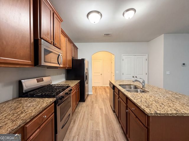 5106 Acworth Landing Drive, Acworth, GA 30101