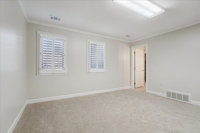 4821 S KINGSGATE PL, Memphis, TN 38117