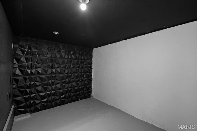 4755 Seibert Avenue, St Louis, MO 63123