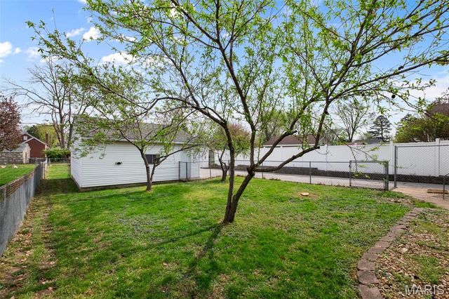 4755 Seibert Avenue, St Louis, MO 63123