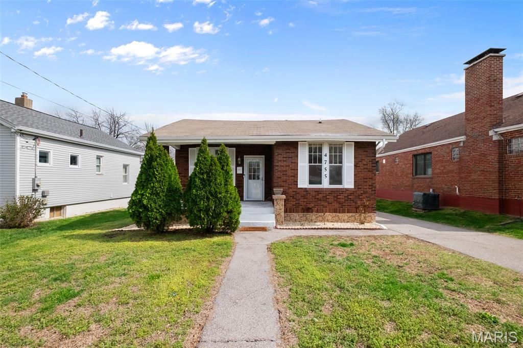 4755 Seibert Avenue, St Louis, MO 63123