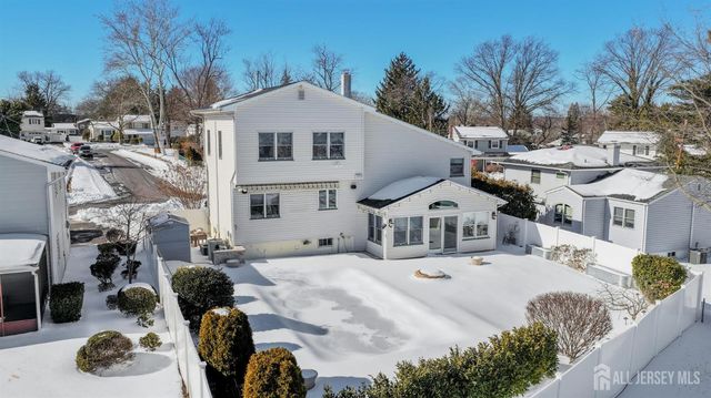 70 Connor Avenue, Metuchen, NJ 08840