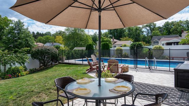 70 Connor Avenue, Metuchen, NJ 08840