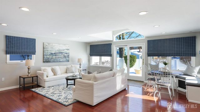 70 Connor Avenue, Metuchen, NJ 08840