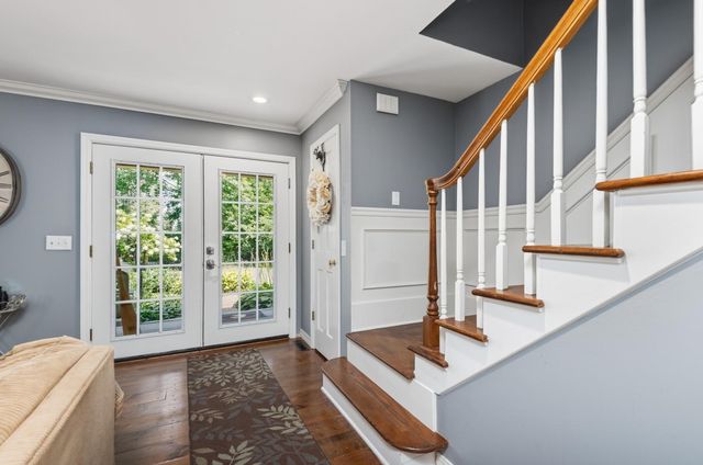 2530 Old Beach Road, Wayzata, MN 55391