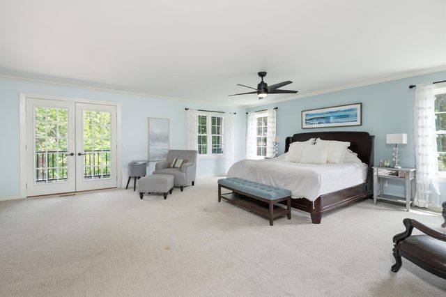 2530 Old Beach Road, Wayzata, MN 55391