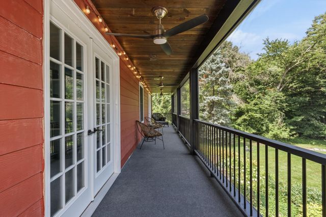 2530 Old Beach Road, Wayzata, MN 55391