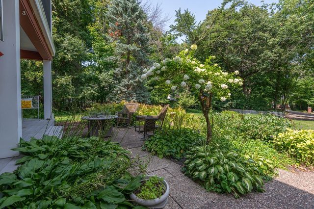 2530 Old Beach Road, Wayzata, MN 55391