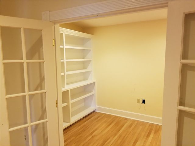 16 Clearview Avenue D, Portsmouth, RI 02871