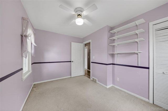 9818 Roseland Street, Livonia, MI 48150