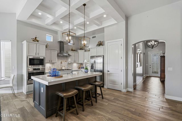 7462 WOODEN NICKEL Drive, El Paso, TX 79911