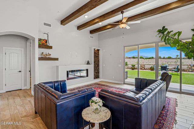 7462 WOODEN NICKEL Drive, El Paso, TX 79911