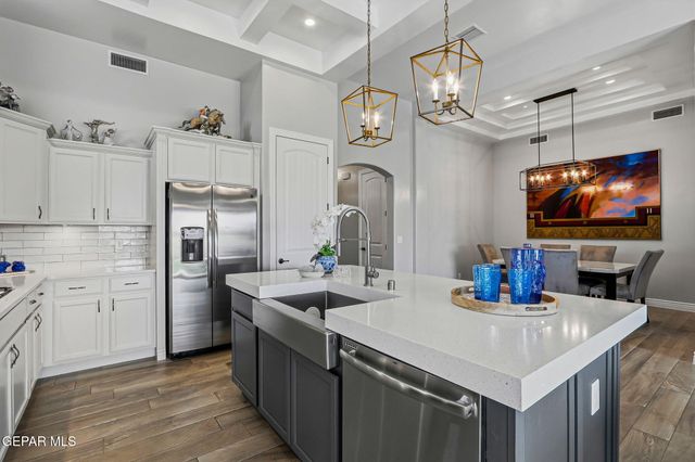 7462 WOODEN NICKEL Drive, El Paso, TX 79911