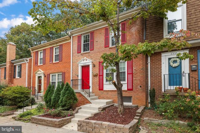 2300 HORSEFERRY CT, Reston, VA 20191