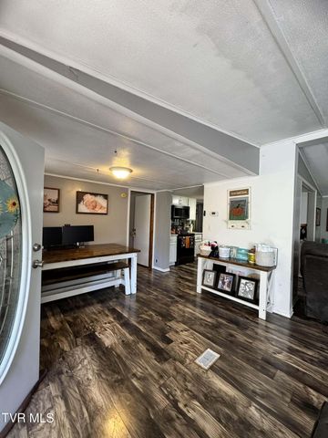 138 Reynolds Drive, Clintwood, VA 24228