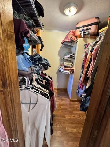 138 Reynolds Drive, Clintwood, VA 24228