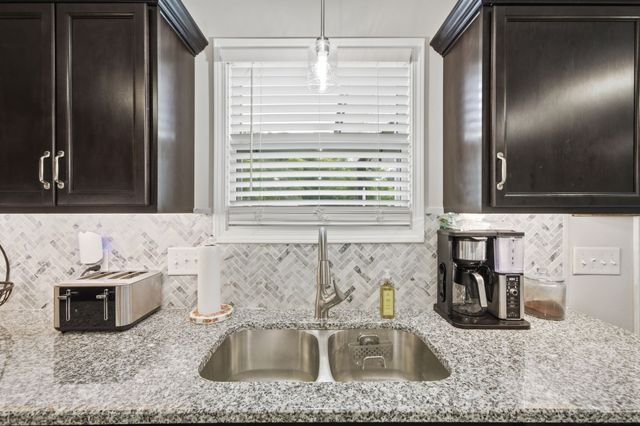 226 Stone Bluff Way, Clarksville, TN 37040